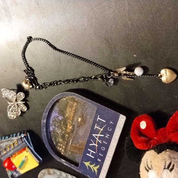 Grandma's a vintage junk drawer~pretty pretty things - Picture 6 of 8